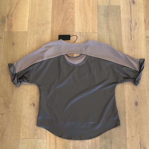 Amadi | Shoulder Cut Out Top - Picture 4 of 11